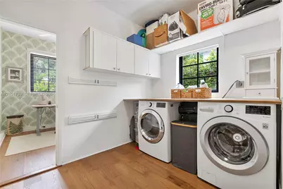 435 W 51st St, Miami Beach, FL 33140 - Photo 31