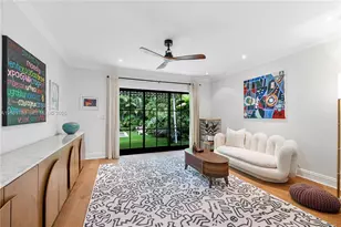 435 W 51st St, Miami Beach, FL 33140 - Photo 19
