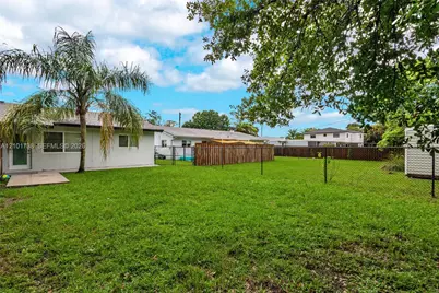711 SW 14th Ct, Fort Lauderdale, FL 33315 - Photo 19