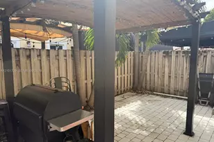 7458 NW 179th Terrace, Hialeah, FL 33015 - Photo 21