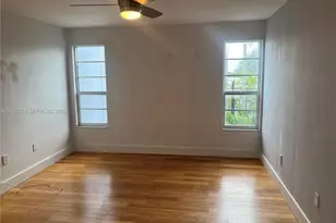 7705 Abbott Ave, Miami Beach, FL 33141 - Photo 13