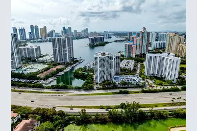 3400 NE 192 St #1905, Aventura, FL 33180 - Photo 3