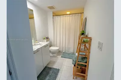 951 Brickell Ave #2508, Miami, FL 33131 - Photo 9
