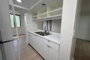 8365 SW 152nd Ave, Miami, FL 33193 - Photo 9