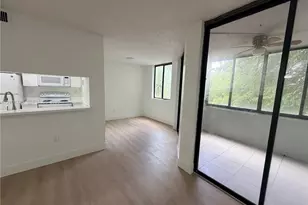 8365 SW 152nd Ave, Miami, FL 33193 - Photo 5