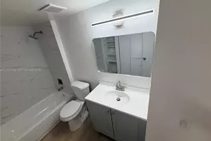 8365 SW 152nd Ave, Miami, FL 33193 - Photo 17
