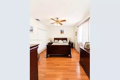 5800 W 18th Ln #202, Hialeah, FL 33012 - Photo 11