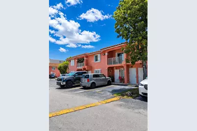 5800 W 18th Ln #202, Hialeah, FL 33012 - Photo 3