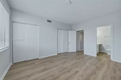 16731 Hemingway Dr, Weston, FL 33326 - Photo 15