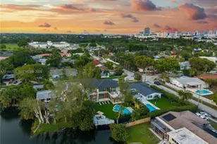2340 NE 201st St, Miami, FL 33180 - Photo 113
