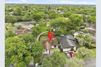 10828 SW 132nd Cir Ct, Miami, FL 33186 - Photo 33