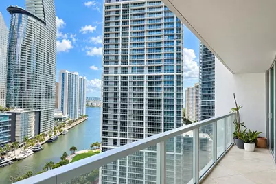 500 Brickell Ave #2405, Miami, FL 33131 - Photo 17