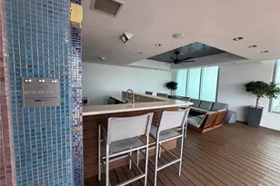 500 Brickell Ave, Miami, FL 33131 - Photo 21