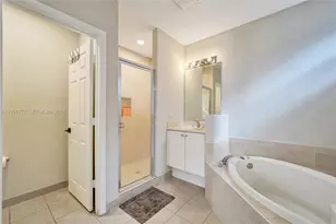1033 NE 17th Way, Fort Lauderdale, FL 33304 - Photo 21