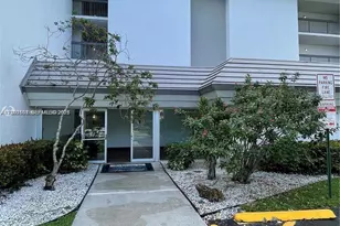 721 N Pine Island Rd, Plantation, FL 33324 - Photo 21