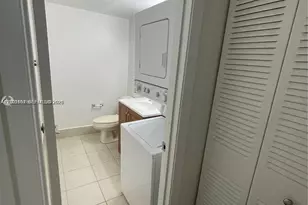 721 N Pine Island Rd, Plantation, FL 33324 - Photo 19
