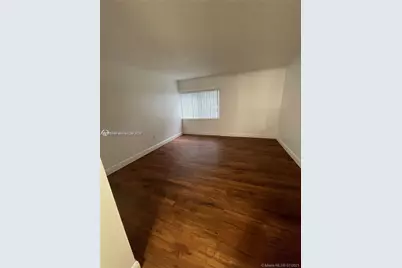 721 N Pine Island Rd #104, Plantation, FL 33324 - Photo 5