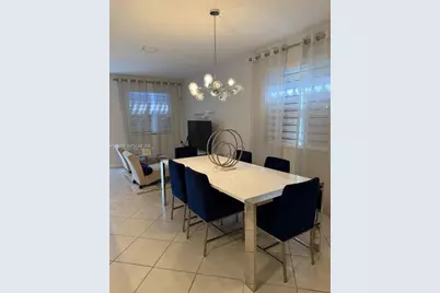 3434 W 108th St, Hialeah, FL 33018 - Photo 25