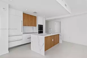 1400 Biscayne Blvd, Miami, FL 33132 - Photo 9