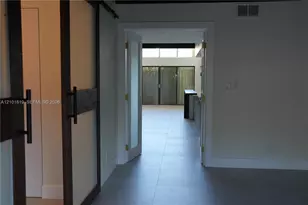 701 E Coco Plum Cir, Plantation, FL 33324 - Photo 13