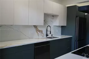 701 E Coco Plum Cir, Plantation, FL 33324 - Photo 23