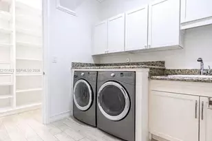 8680 Watercrest Cir W, Parkland, FL 33076 - Photo 15