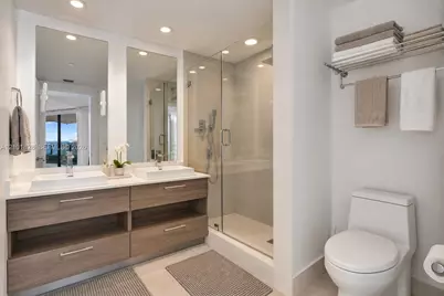 1300 S Miami Ave #4803, Miami, FL 33130 - Photo 9
