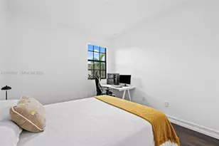 124 W Riverwalk Cir W, Plantation, FL 33325 - Photo 19