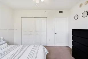 347 N New River Dr E, Fort Lauderdale, FL 33301 - Photo 23