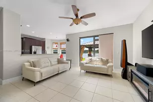 17426 NW 7th St, Pembroke Pines, FL 33029 - Photo 15