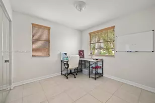 17426 NW 7th St, Pembroke Pines, FL 33029 - Photo 35