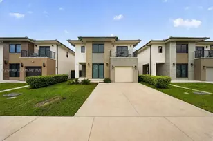 1159 NW 3rd St, Florida City, FL 33034 - Photo 3
