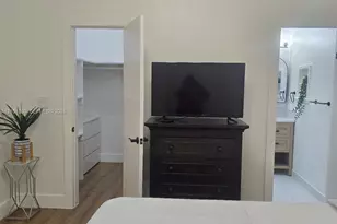 91 NE 16th St, Homestead, FL 33030 - Photo 11