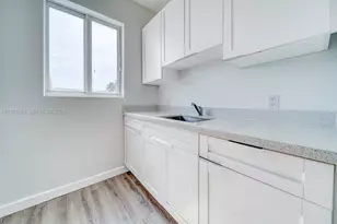 2352 SW 5th St, Miami, FL 33135 - Photo 5