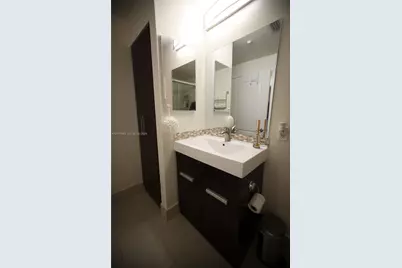 10750 NW 66th St #307, Doral, FL 33178 - Photo 53