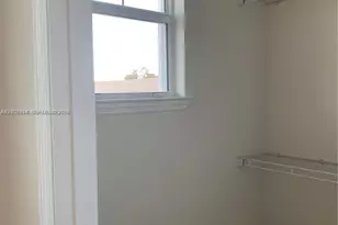 4920 Eucalyptus Dr, Hollywood, FL 33021 - Photo 11