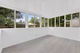 334 NW 110th St, Miami, FL 33168 - Photo 15