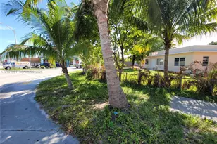1120 E Le Jeune Rd, Hialeah, FL 33010 - Photo 17
