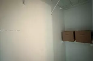 2484 SW 10th St, Miami, FL 33135 - Photo 25