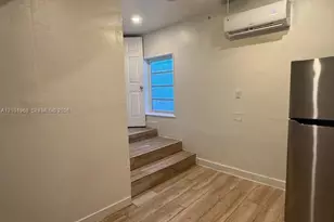 2484 SW 10th St, Miami, FL 33135 - Photo 15