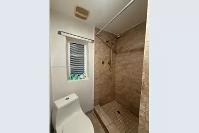 2484 SW 10th St #3, Miami, FL 33135 - Photo 19