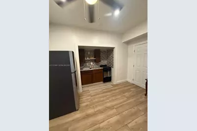 2484 SW 10th St #3, Miami, FL 33135 - Photo 11