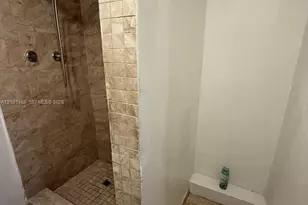 2484 SW 10th St, Miami, FL 33135 - Photo 21