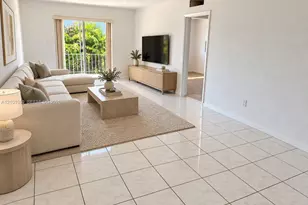 7540 SW 59th Ct, South Miami, FL 33143 - Photo 1