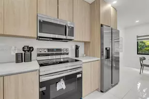 1741 SW 17th Ct, Miami, FL 33145 - Photo 9