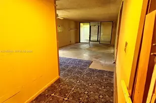20801 San Simeon Way, Miami, FL 33179 - Photo 3