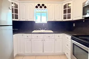 5611 W 25th Ct, Hialeah, FL 33016 - Photo 3