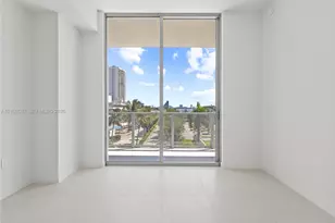 1400 Biscayne Blvd, Miami, FL 33132 - Photo 15