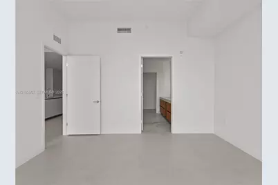 1400 Biscayne Blvd #309, Miami, FL 33132 - Photo 13