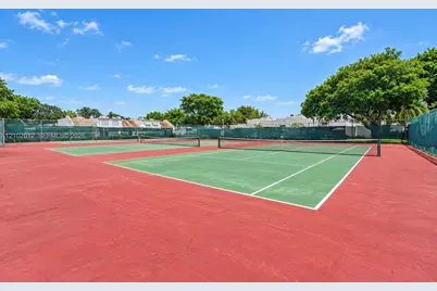 11304 NW 14th Ct, Pembroke Pines, FL 33026 - Photo 47